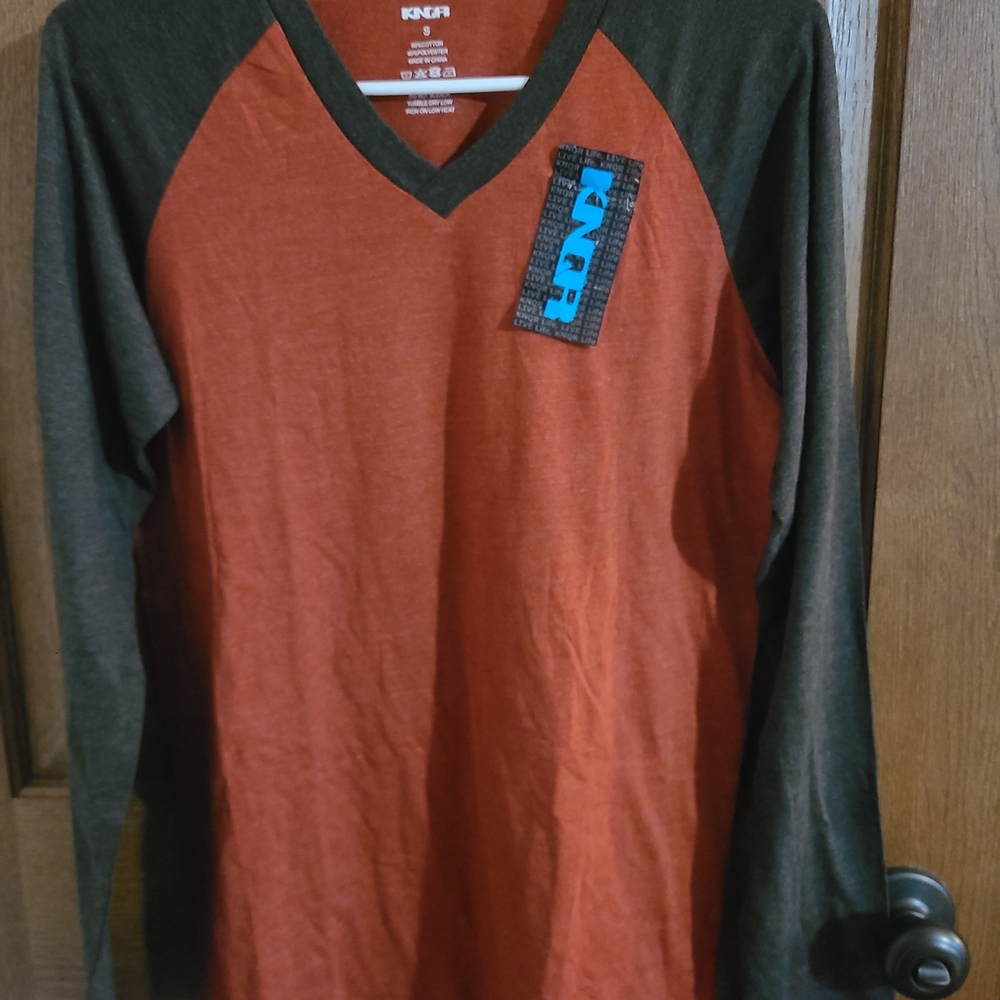 Men's Orange and Grey Long Sleeve V-Neck Tee